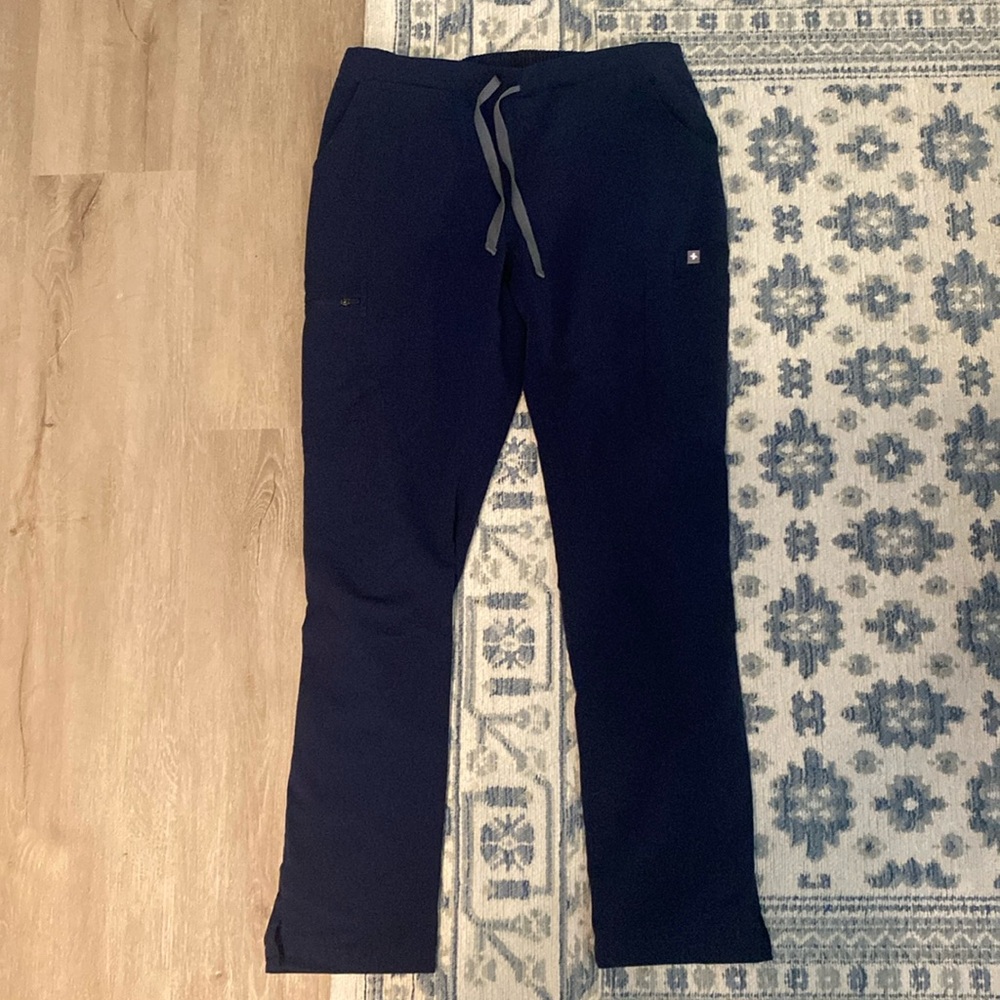 Navy Figs Yola scrub pants